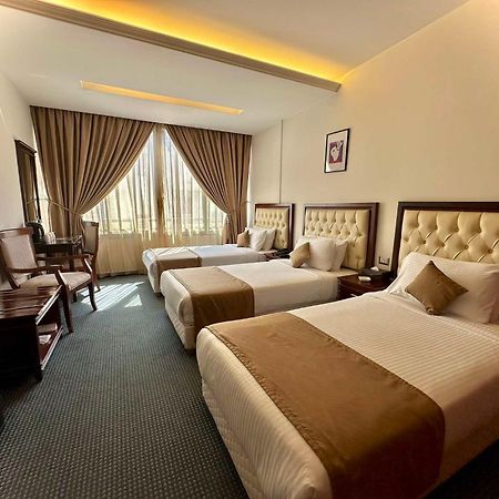 Midtown Hotel & Suites Beirut Bagian luar foto