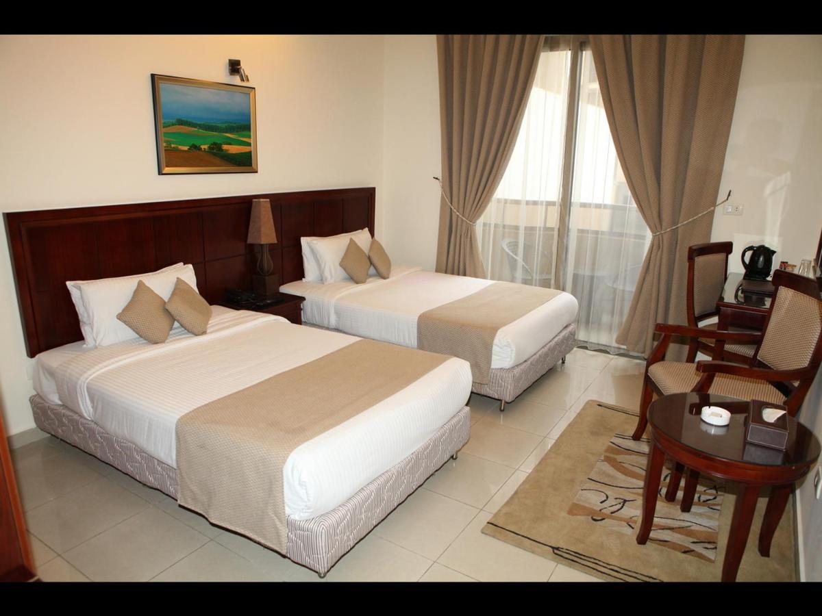 Midtown Hotel & Suites Beirut Bagian luar foto