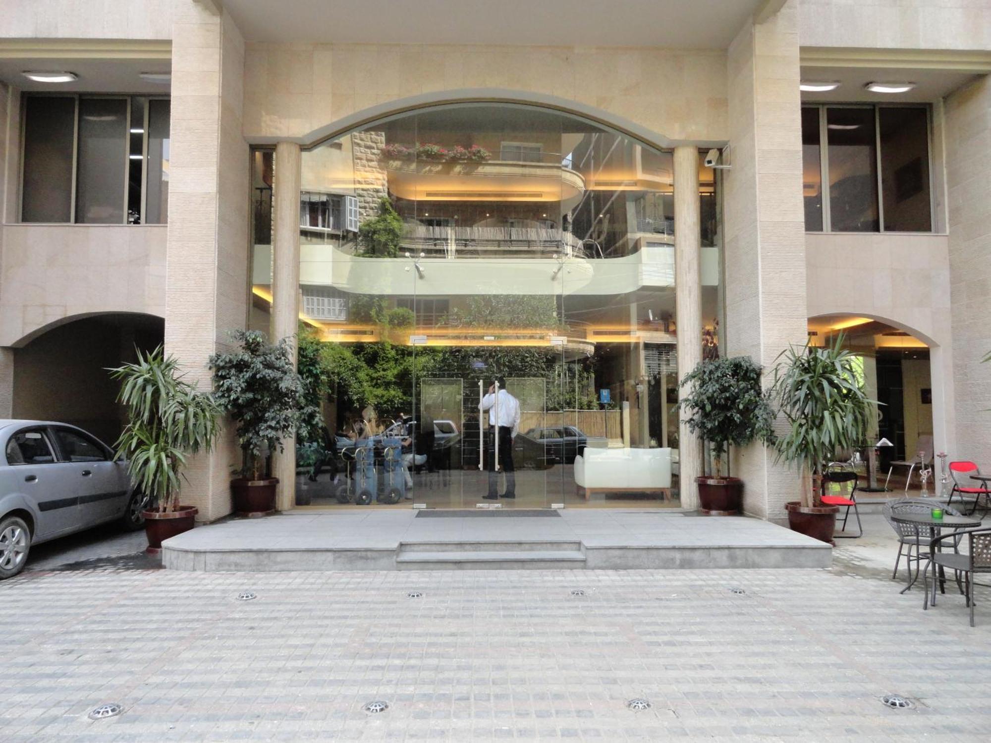 Midtown Hotel & Suites Beirut Bagian luar foto
